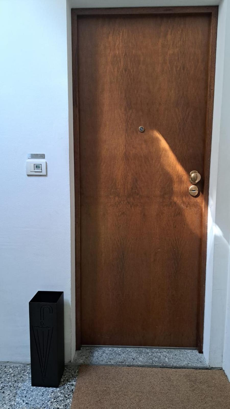 Appartamento Casa Paola - Stazione 400 Mt - Free Wifi Arcore Esterno foto
