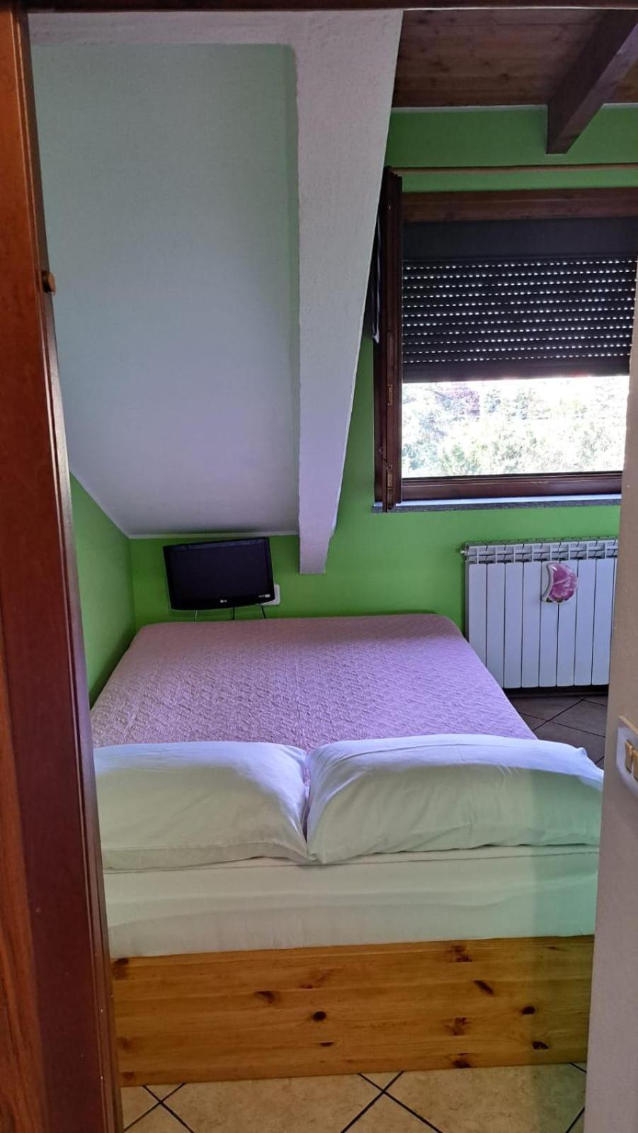 Appartamento Casa Paola - Stazione 400 Mt - Free Wifi Arcore Esterno foto